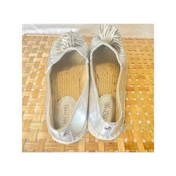 Michael Kors Women’s Metallic Gold Espadrille Loafers Size 6.5 - Picture 3 of 6